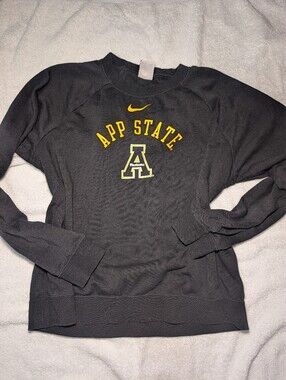 App State Mountaineers Black Sweatshirt size Large